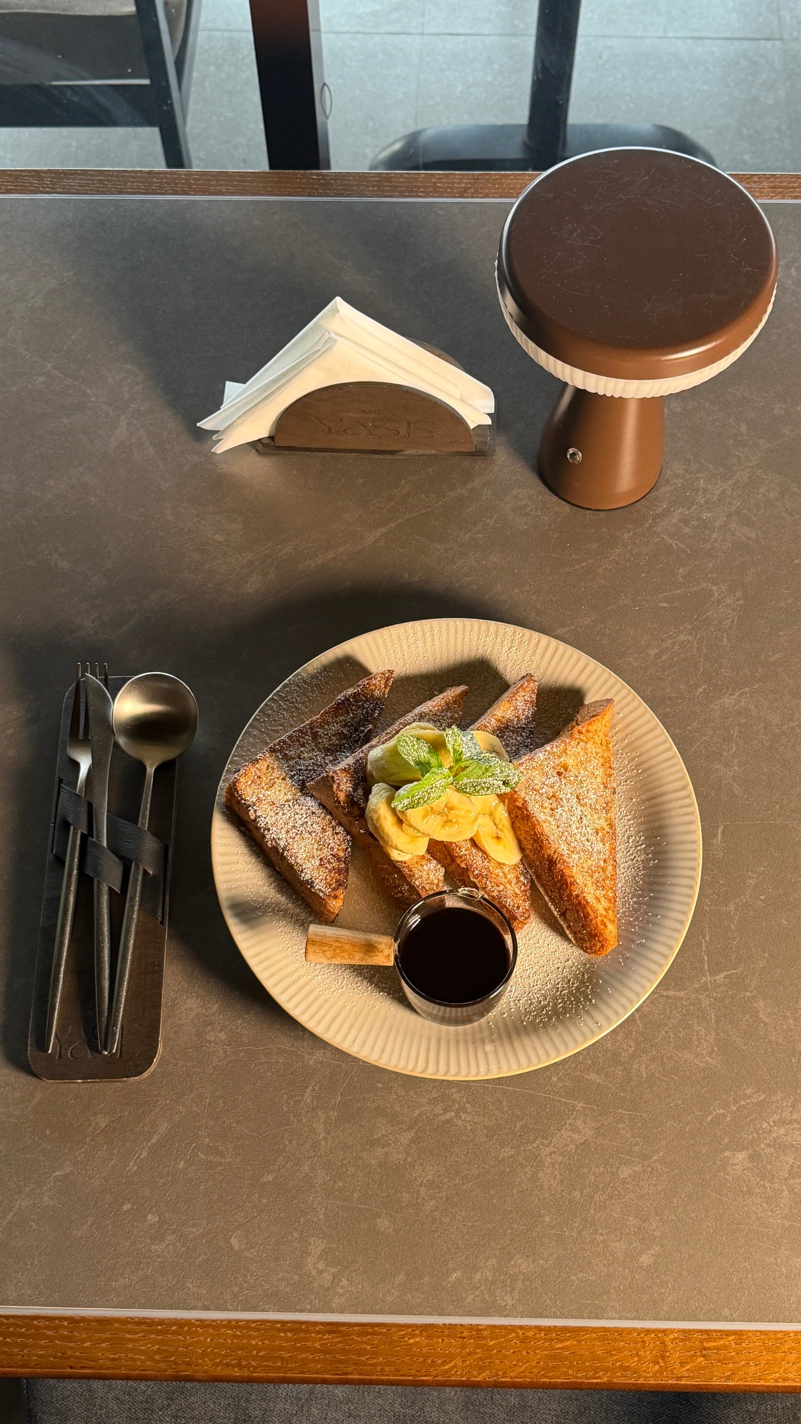 FRENCH TOAST
